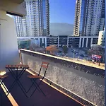 2-bedroom - Diamond Mall - Free Parking Apartment *
