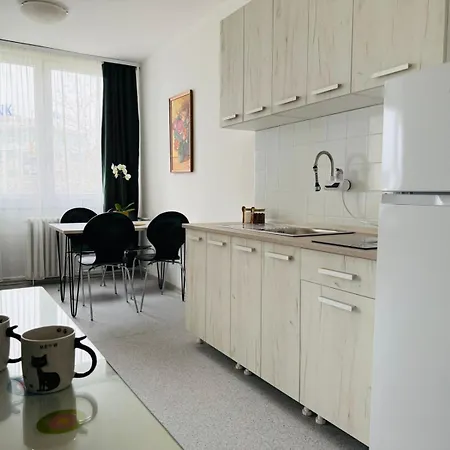 2-bedroom - Diamond Mall - Free Parking *