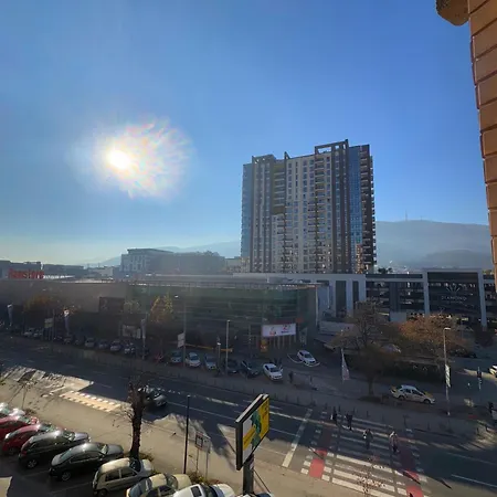 2-bedroom - Diamond Mall - Free Parking Apartmán Skopje