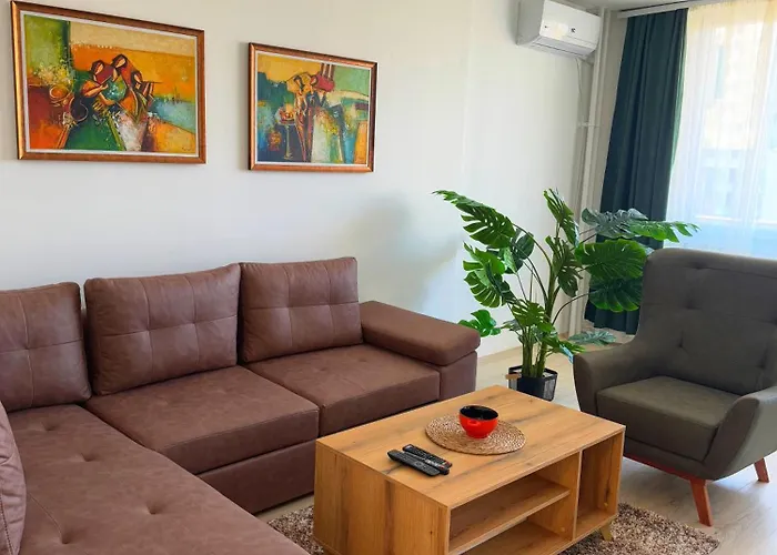Apartment 2-bedroom - Diamond Mall - Free Parking *