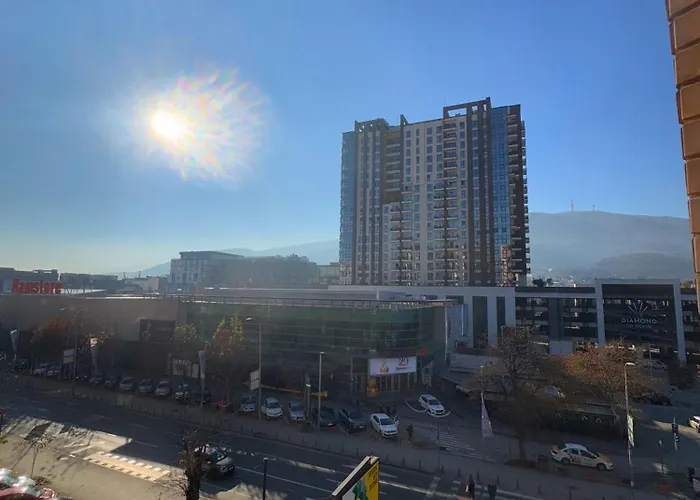 2-bedroom - Diamond Mall - Free Parking Apartament Skopje